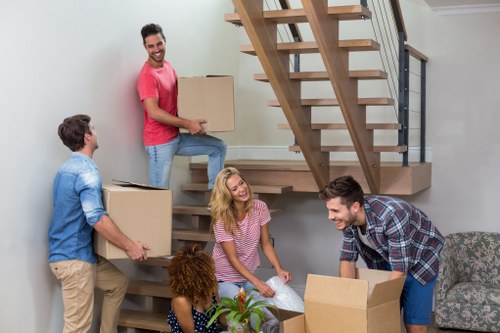 Free quote concept for Knightsbridge moving and delivery jobs