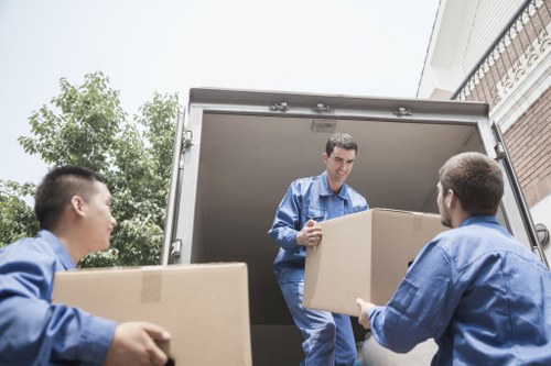 Man and van vehicle ready for a Knightsbridge move