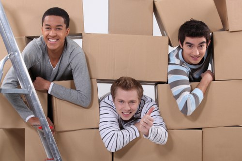 Careful loading of furniture for a Knightsbridge move