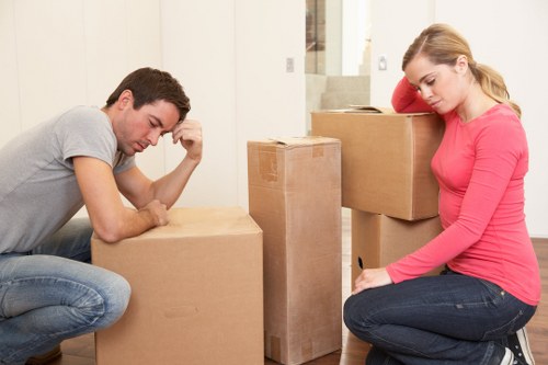 Efficient home and office relocation with removal truck hire in Knightsbridge